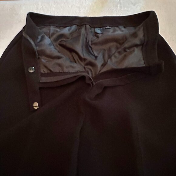 Tahari Wms Black fully lined 2 piece Pants Suit size 8 - Picture 13 of 14